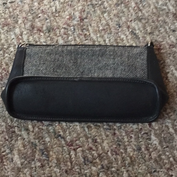 Coach wristlet - Picture 4 of 5